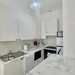 Casa Gabriella Апартаменти *